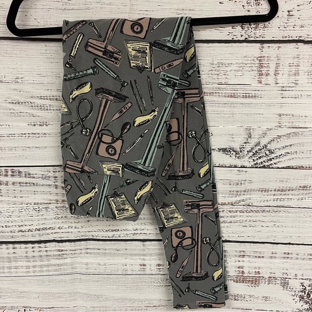 LuLaRoe Leggings One Size Medical Profession
